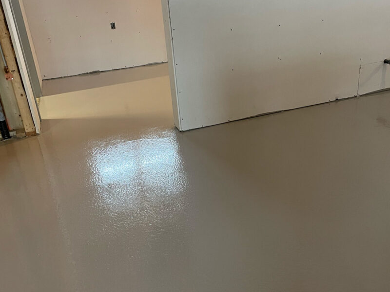 concrete-sealing-sealed-floor-residential